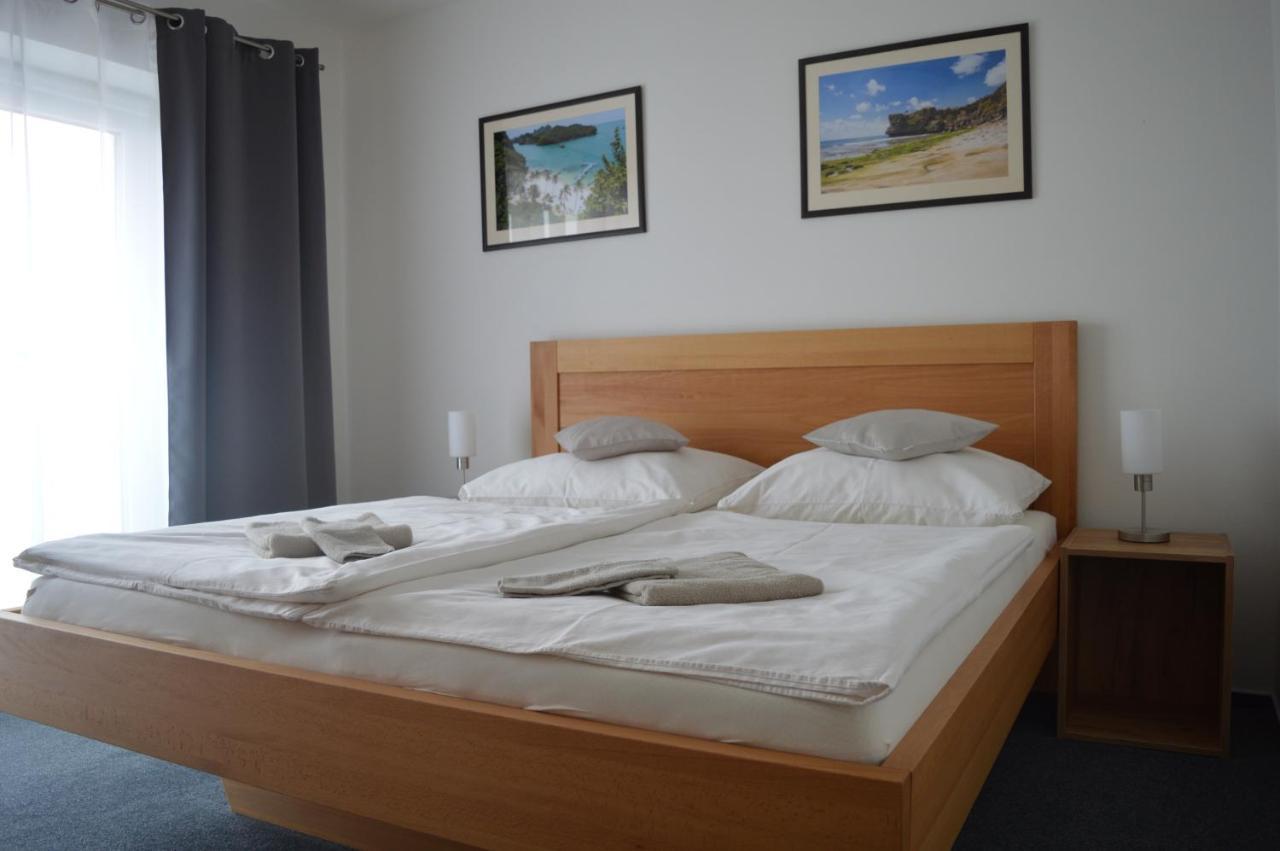 Apartmany Olsovska Bzenec Bagian luar foto